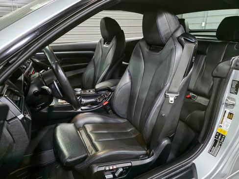 Used 2017 BMW 430i xDrive Convertible image 13