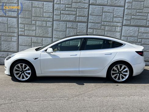 Used 2020 Tesla Model 3 Standard Range image 7