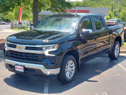 Used 2023 Chevrolet Silverado 1500 LT AWD/4WD image 41