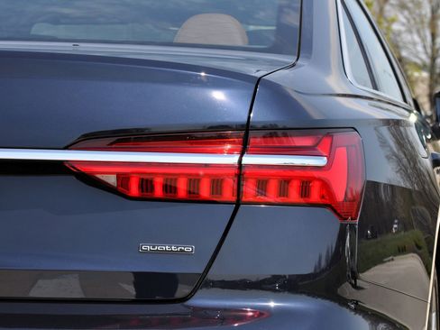 Used 2022 Audi A6 Premium Plus image 17