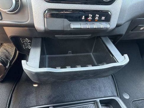 New 2025 RAM 1500 Tradesman AWD/4WD image 34
