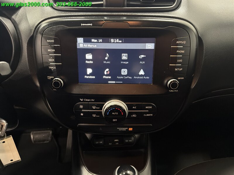 Used 2019 Kia Soul + FWD image 30