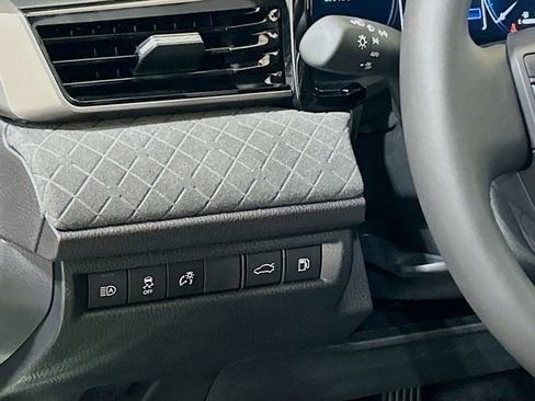 New 2026 Toyota Camry XLE FWD image 10