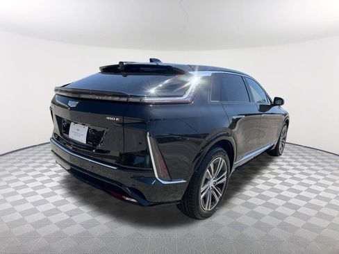 New 2025 Cadillac Lyriq Luxury image 6
