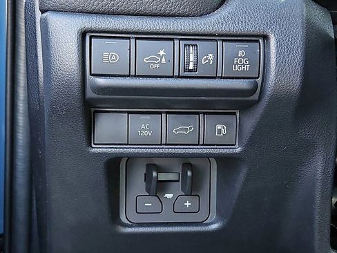 Used 2025 Toyota Land Cruiser image 25