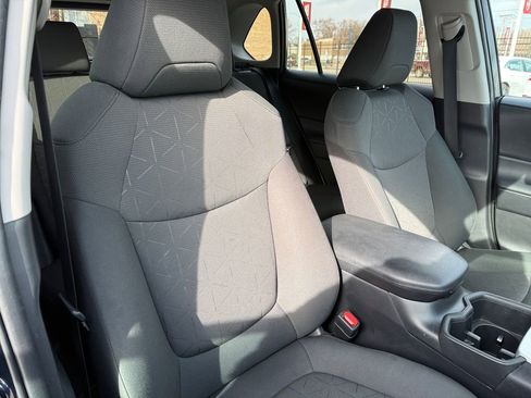 Used 2024 Toyota RAV4 XLE image 18