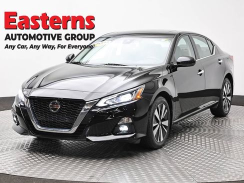 Used 2022 Nissan Altima 2.5 SL AWD/4WD image 1