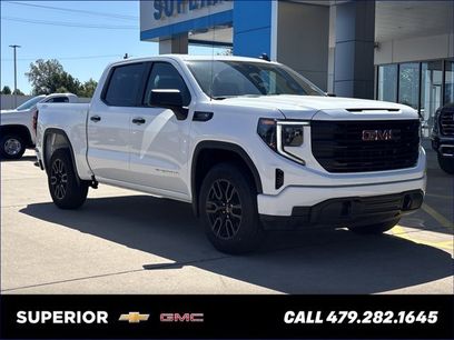New 2026 GMC Sierra 1500 Pro w/ Graphite Edition