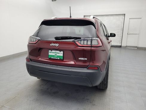 Used 2019 Jeep Cherokee Latitude w/ Popular Appearance Group image 7