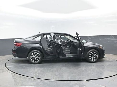 Used 2025 Volkswagen Jetta S FWD image 26