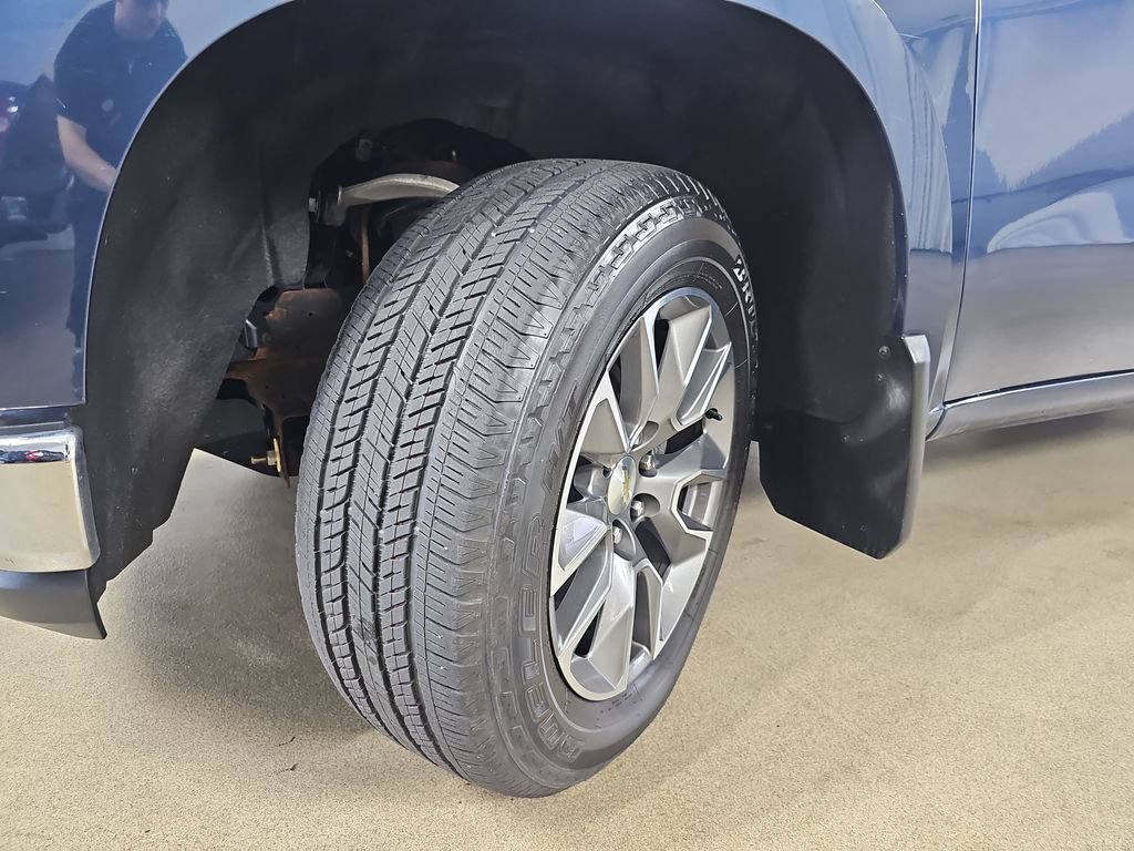 Certified 2020 Chevrolet Silverado 1500 LT w/ All-Star Edition AWD/4WD image 37