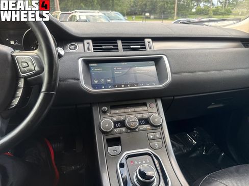 Used 2019 Land Rover Range Rover Evoque HSE AWD/4WD image 17