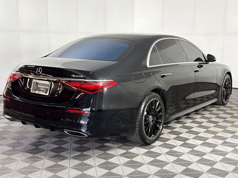 Certified 2022 Mercedes-Benz S 500 4MATIC image 9