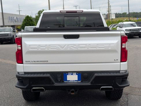 Used 2021 Chevrolet Silverado 1500 LT Trail Boss w/ Convenience Package II AWD/4WD image 10