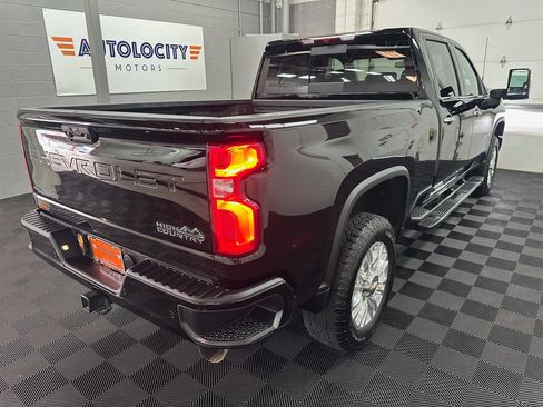 Used 2022 Chevrolet Silverado 3500 High Country AWD/4WD image 9