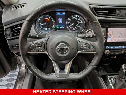 Used 2019 Nissan Rogue SL w/ Premium Package AWD/4WD image 16