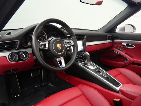 Used 2019 Porsche 911 Turbo S image 13