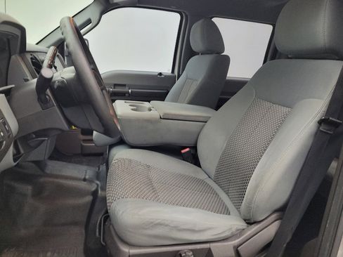 Used 2013 Ford F250 XL w/ PWR Equipment Group image 17