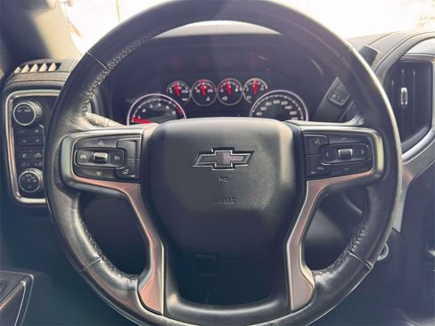 Used 2020 Chevrolet Silverado 1500 LT Trail Boss image 16