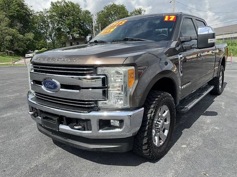 Used 2017 Ford F250 Lariat w/ Chrome Package AWD/4WD image 10