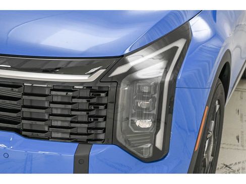 New 2026 Kia Sportage EX w/ EX Panorama Roof Package image 9