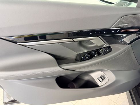 New 2026 BMW 530i RWD image 12
