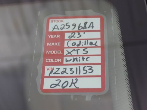Used 2023 Cadillac XT5 Premium Luxury w/ LPO, Floor Liner Package AWD/4WD image 26