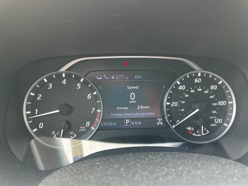 Used 2022 Nissan Frontier SV AWD/4WD image 21