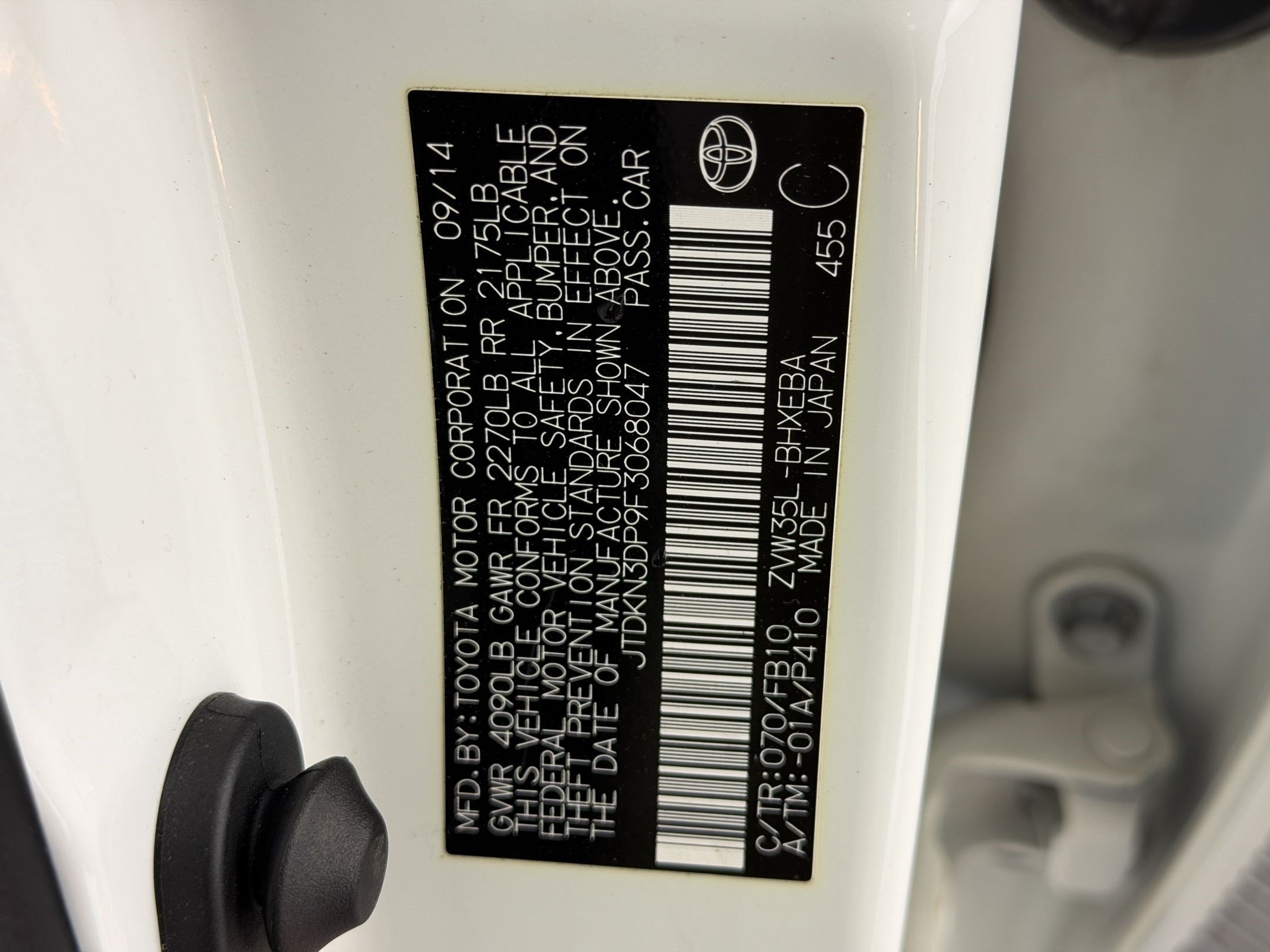 Used 2015 Toyota Prius Prime Plug-In Hybrid FWD image 25