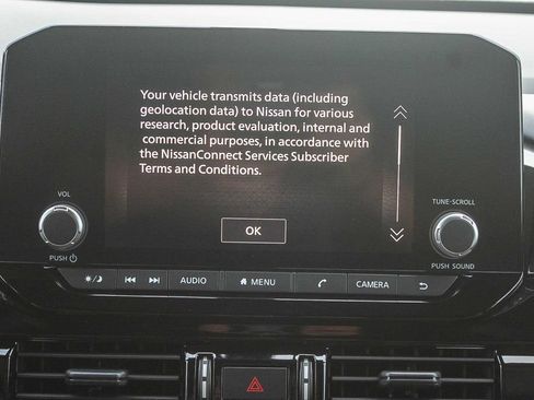 Used 2025 Nissan Pathfinder Rock Creek AWD/4WD image 15