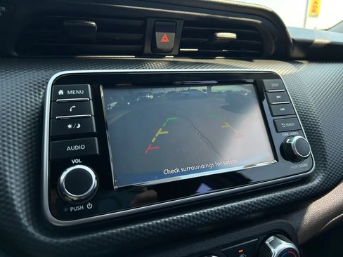 Used 2021 Nissan Kicks S FWD image 18