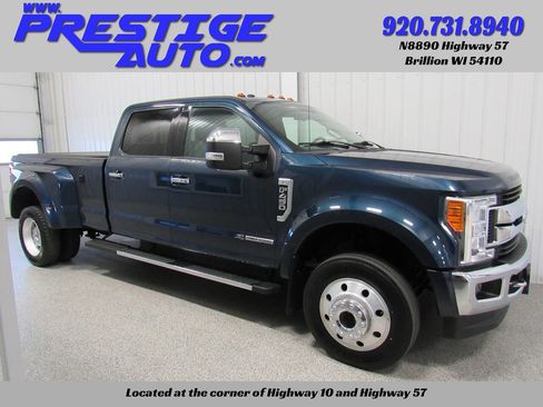 Used 2017 Ford F450 XLT w/ XLT Premium Package AWD/4WD image 3