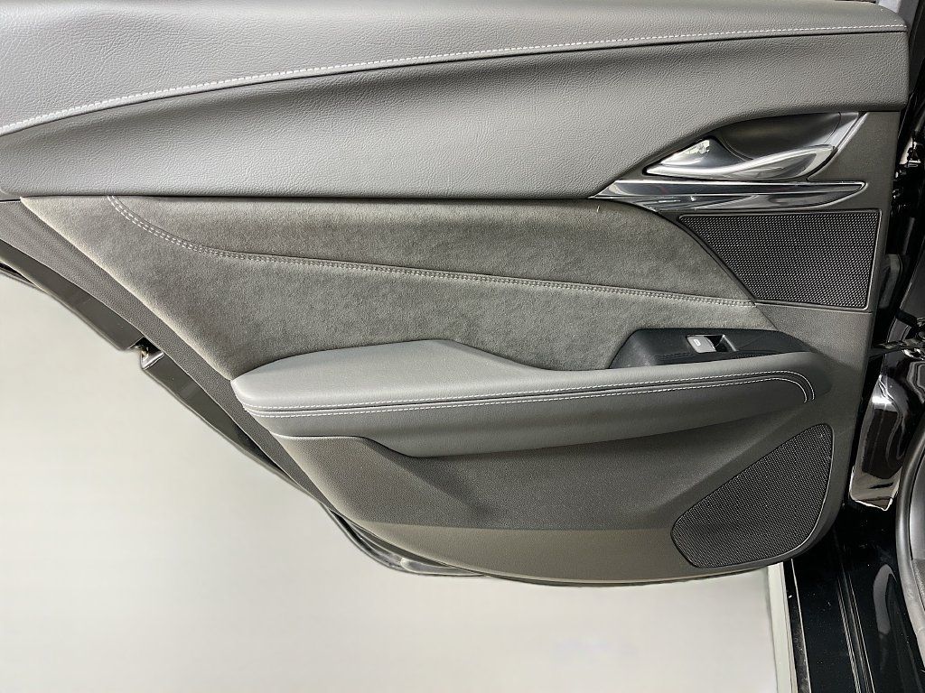 Used 2023 Cadillac CT4 V Blackwing w/ Driver Assist Package RWD image 32