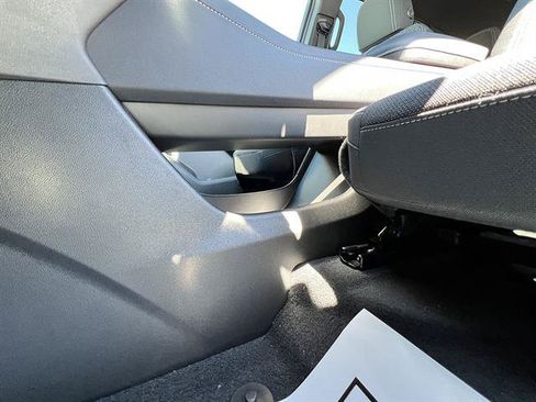 New 2026 Chevrolet Traverse LT FWD image 15