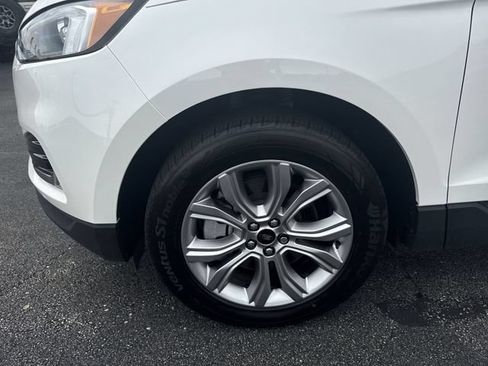 Used 2023 Ford Edge Titanium AWD/4WD image 20