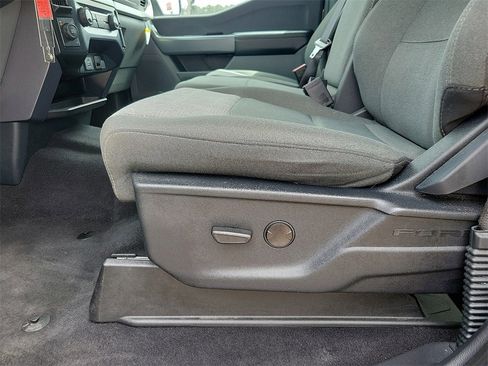 Used 2023 Ford F150 XLT image 12