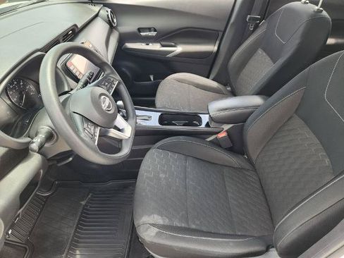 Certified 2024 Nissan Kicks SV FWD image 10