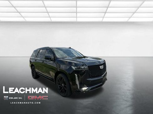 Used 2021 Cadillac Escalade Sport w/ Driver Assist Tech Package AWD/4WD image 9