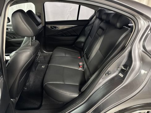 Used 2015 INFINITI Q50 Premium w/ Navigation Package RWD image 5