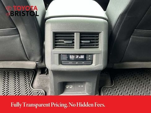 Used 2019 Volkswagen Atlas SEL AWD/4WD image 17