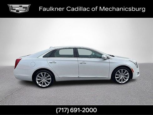 Used 2017 Cadillac XTS Luxury w/ Driver Awareness Package FWD image 4