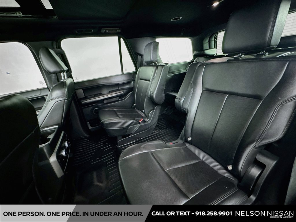 Used 2021 Ford Expedition XLT AWD/4WD image 25
