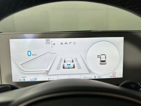 Used 2023 Hyundai Ioniq 5 Limited image 18