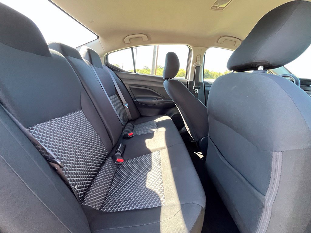Used 2020 Nissan Versa S FWD image 30