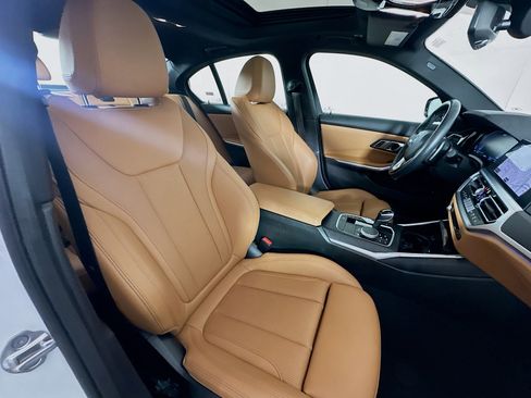 Used 2022 BMW 330e xDrive w/ Premium Package image 33