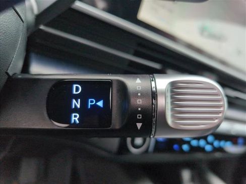 New 2025 Hyundai Ioniq 6 SE image 15