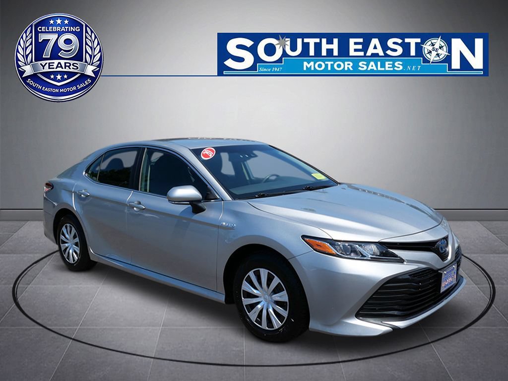 Used 2020 Toyota Camry LE w/ Fleet Convenience Package FWD image 2