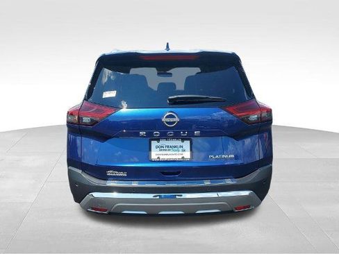Certified 2023 Nissan Rogue Platinum w/ Platinum Premium Package FWD image 4