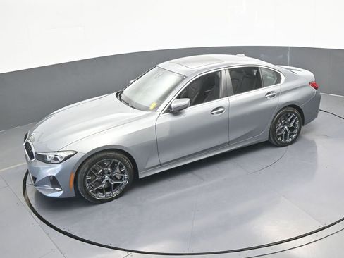 Used 2025 BMW 330i Sedan image 50