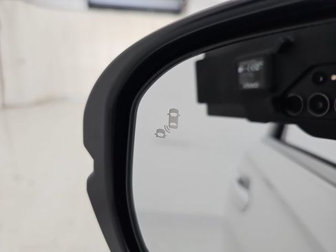 Used 2024 Honda CR-V EX image 42